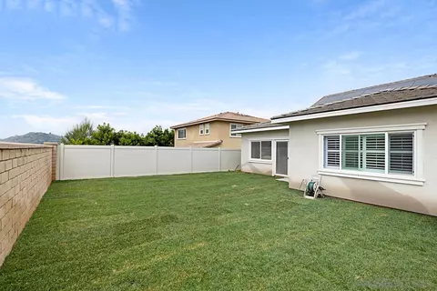 465 Calabrese St, Fallbrook, CA 92028 photo 28