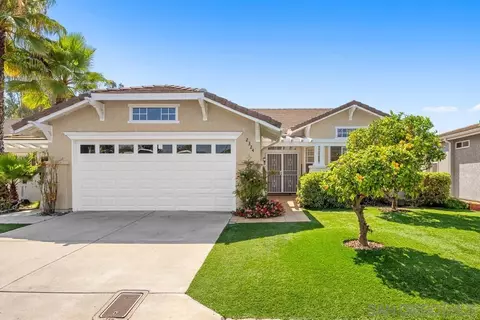 2324 Azure Ln, Vista, CA 92081 photo 4