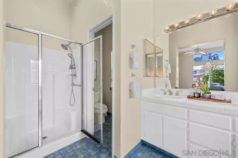 2324 Azure Ln, Vista, CA 92081 photo 35