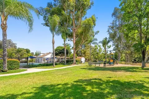 2324 Azure Ln, Vista, CA 92081 photo 55