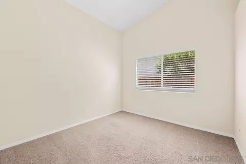 2324 Azure Ln, Vista, CA 92081 photo 23