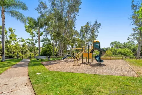 2324 Azure Ln, Vista, CA 92081 photo 54