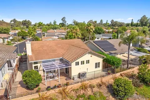 2324 Azure Ln, Vista, CA 92081 photo 43