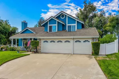 43822 Butternut Dr, Temecula, CA 92592 photo 2