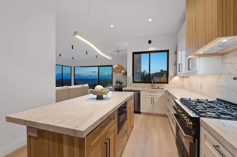 Kitchen - 1421 Coronado Ave, Spring Valley, CA 91977 photo 2 of 5