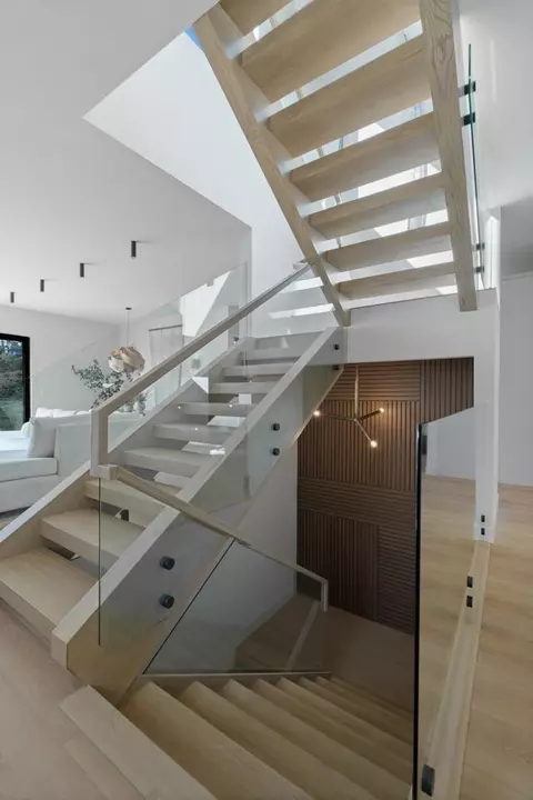 Entry Way - 1421 Coronado Ave, Spring Valley, CA 91977 photo 7 of 8