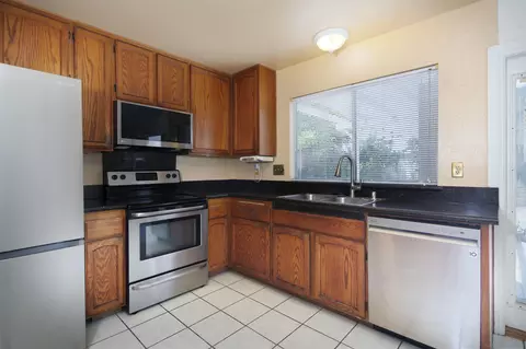Kitchen - 2426 Bar Bit Rd, Spring Valley, CA 91978 photo 2 of 3