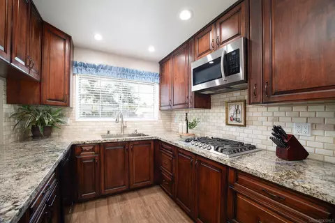 13014 Shenandoah Dr, Lakeside, CA 92040 photo 3
