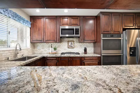 13014 Shenandoah Dr, Lakeside, CA 92040 photo 2