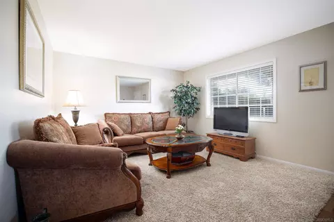 13014 Shenandoah Dr, Lakeside, CA 92040 photo 6