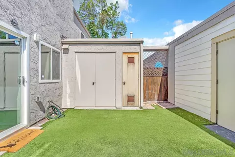 9457 Carlton Oaks Dr #C, Santee, CA 92071 photo 19