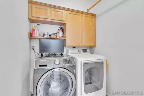9457 Carlton Oaks Dr #C, Santee, CA 92071 photo 17