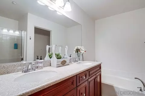 10165 Brightwood Ln UNIT 4, Santee, CA 92071 photo 17