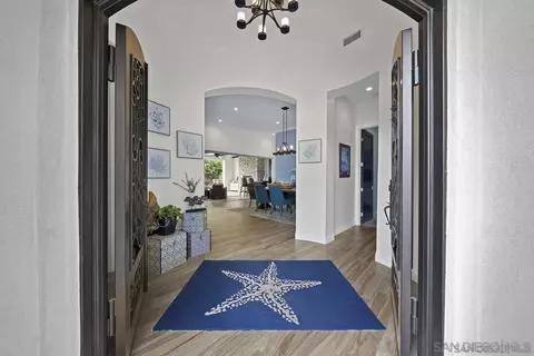 Entry Way - 472 Arroyo Dr, Encinitas, CA 92024 photo 1 of 1