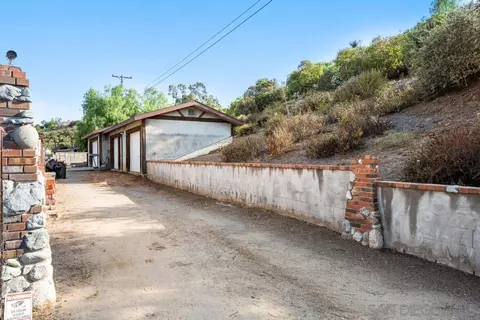 28657 Rolling Rock, Escondido, CA 92026 photo 30