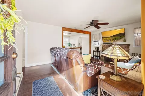 28657 Rolling Rock, Escondido, CA 92026 photo 6