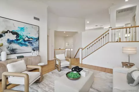 Living - 6057 Meadowpointe Row, La Jolla, CA 92037 photo 3 of 6