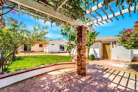 Exterior - 7544 South St, La Mesa, CA 91942 photo 8 of 12