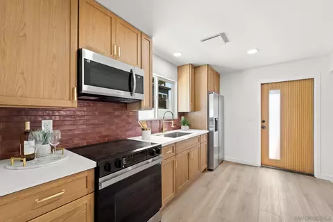 Other - 7544 South St, La Mesa, CA 91942 photo 6 of 9