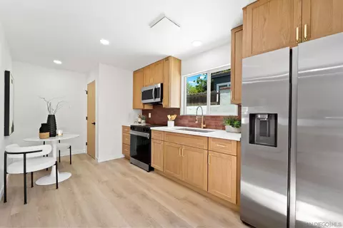 Kitchen - 7544 South St, La Mesa, CA 91942 photo 6 of 6