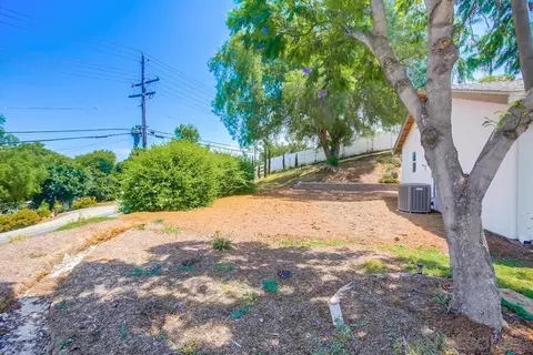 Exterior - 740 Kimble Vw, Fallbrook, CA 92028 photo 11 of 23