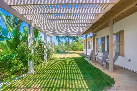 Exterior - 740 Kimble Vw, Fallbrook, CA 92028 photo 4 of 23