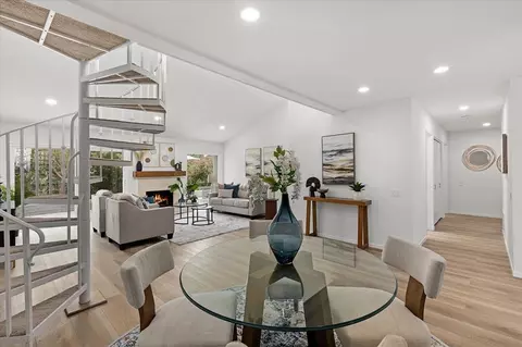 2112 Caminito Circulo Sur, La Jolla, CA 92037 photo 12