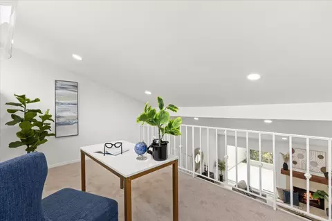 2112 Caminito Circulo Sur, La Jolla, CA 92037 photo 15