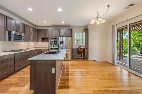 1933 Coltrane Pl, Escondido, CA 92027 photo 8