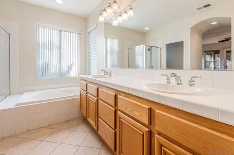 1933 Coltrane Pl, Escondido, CA 92027 photo 15