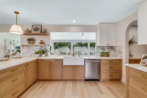 5838 Soledad Rd, La Jolla, CA 92037 photo 13