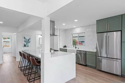 Kitchen - 5087 Bancroft Dr, La Mesa, CA 91941 photo 5 of 7