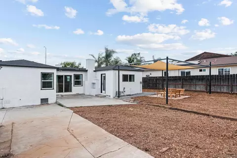 Exterior - 5087 Bancroft Dr, La Mesa, CA 91941 photo 3 of 8