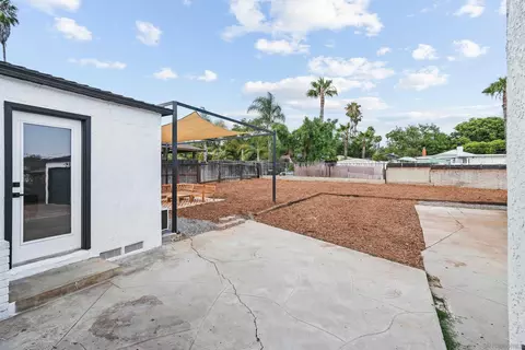 Exterior - 5087 Bancroft Dr, La Mesa, CA 91941 photo 5 of 8