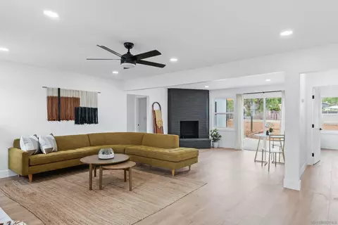Living - 5087 Bancroft Dr, La Mesa, CA 91941 photo 2 of 6