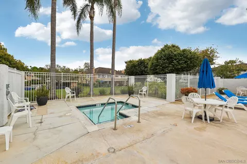 Exterior - 6949 Carnation Dr, Carlsbad, CA 92011 photo 10 of 11