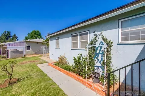Exterior - 4151 Citradora Dr, Spring Valley, CA 91977 photo 3 of 6