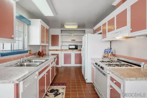 3196 Isabella Dr, Oceanside, CA 92056 photo 14