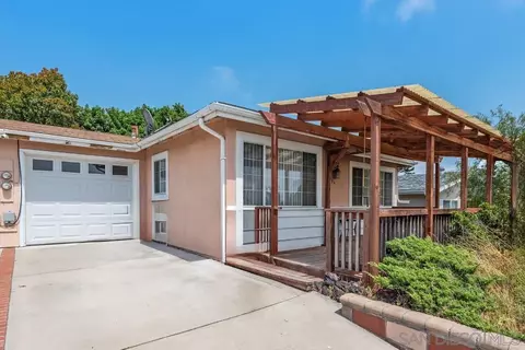 3196 Isabella Dr, Oceanside, CA 92056 photo 3