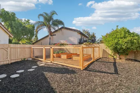 Exterior - 235 Cottingham Ct, Oceanside, CA 92054 photo 6 of 9