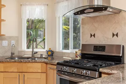 Kitchen - 1819 Ithaca Dr, Vista, CA 92081 photo 4 of 5