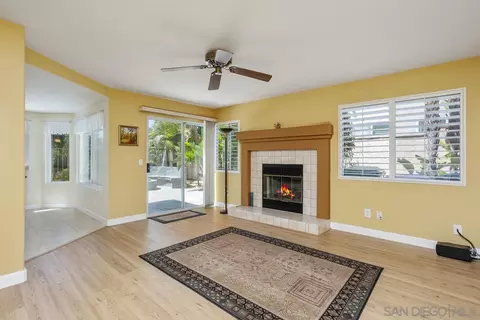 Living - 1819 Ithaca Dr, Vista, CA 92081 photo 3 of 4