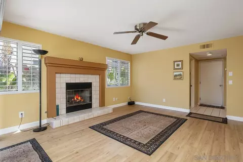 Living - 1819 Ithaca Dr, Vista, CA 92081 photo 2 of 4