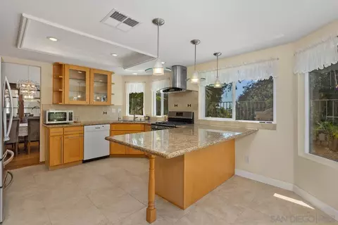 Kitchen - 1819 Ithaca Dr, Vista, CA 92081 photo 1 of 5