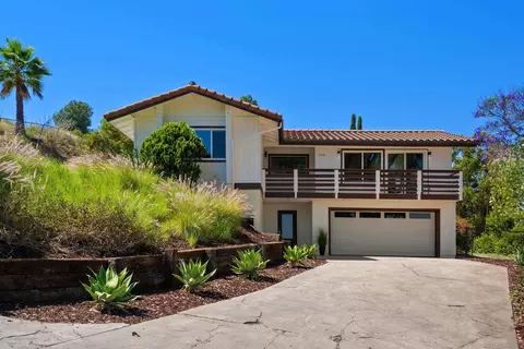 11358 High Ranch Rd, Lakeside, CA 92040 photo 3