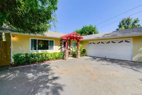 108 34 Hannalei Dr, Vista, CA 92083
