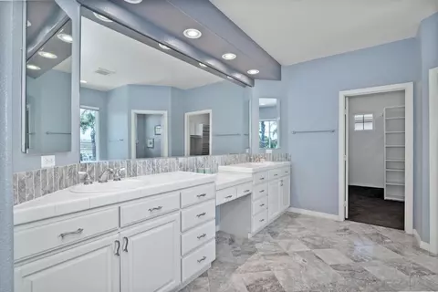 6412 Merlin Dr, Carlsbad, CA 92011 photo 22