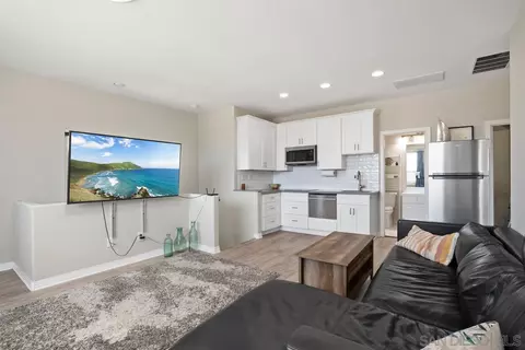6412 Merlin Dr, Carlsbad, CA 92011 photo 29