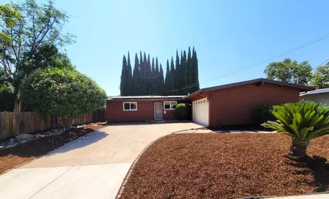 13824 Powers Rd, Poway, CA 92064