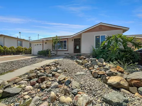 Exterior - 704 El Monte Rd, El Cajon, CA 92020 photo 5 of 5